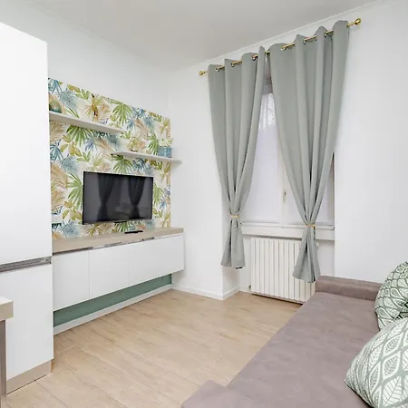 Manzoni Apartament *